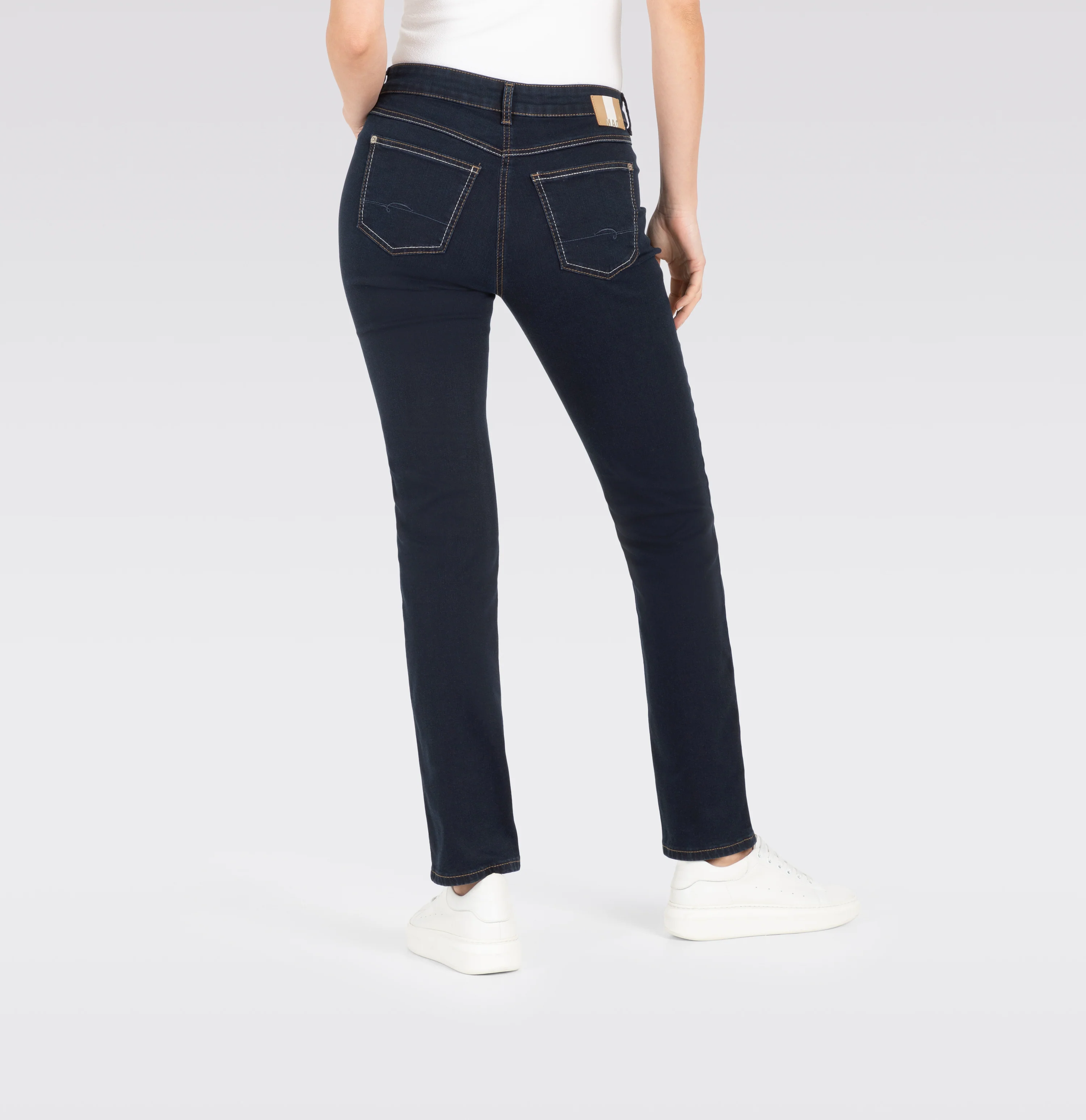 ANGELA - Image 2