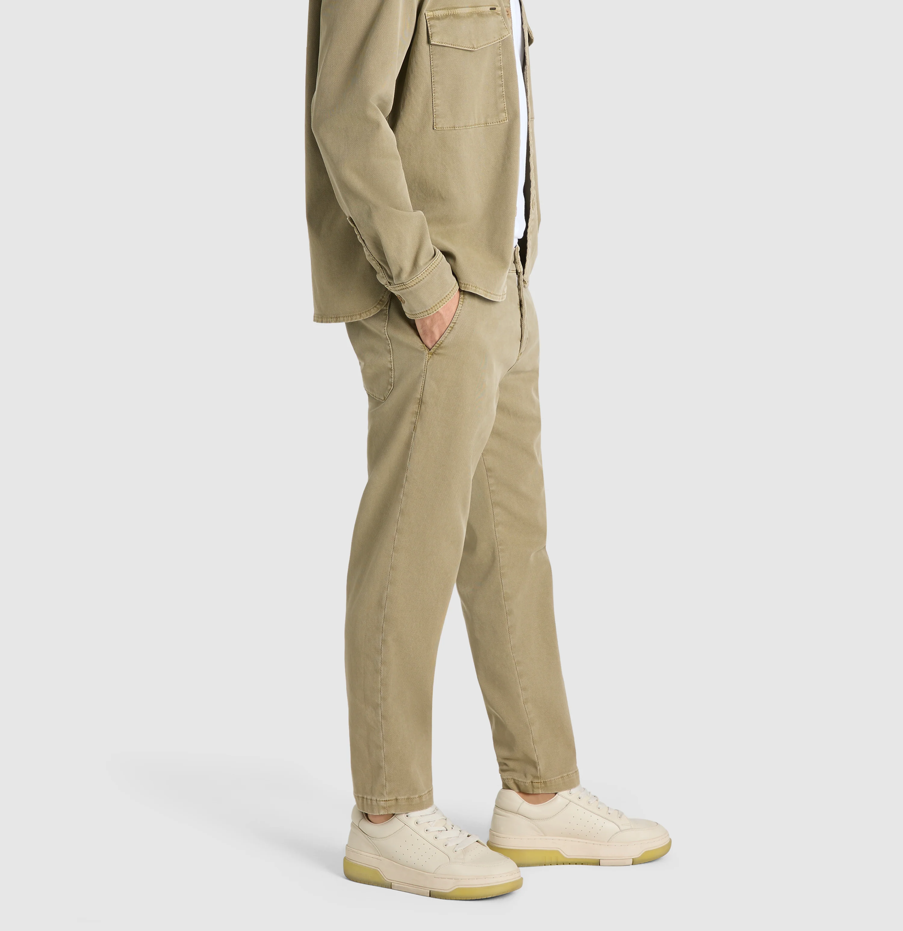 Dean Worker - Image 3