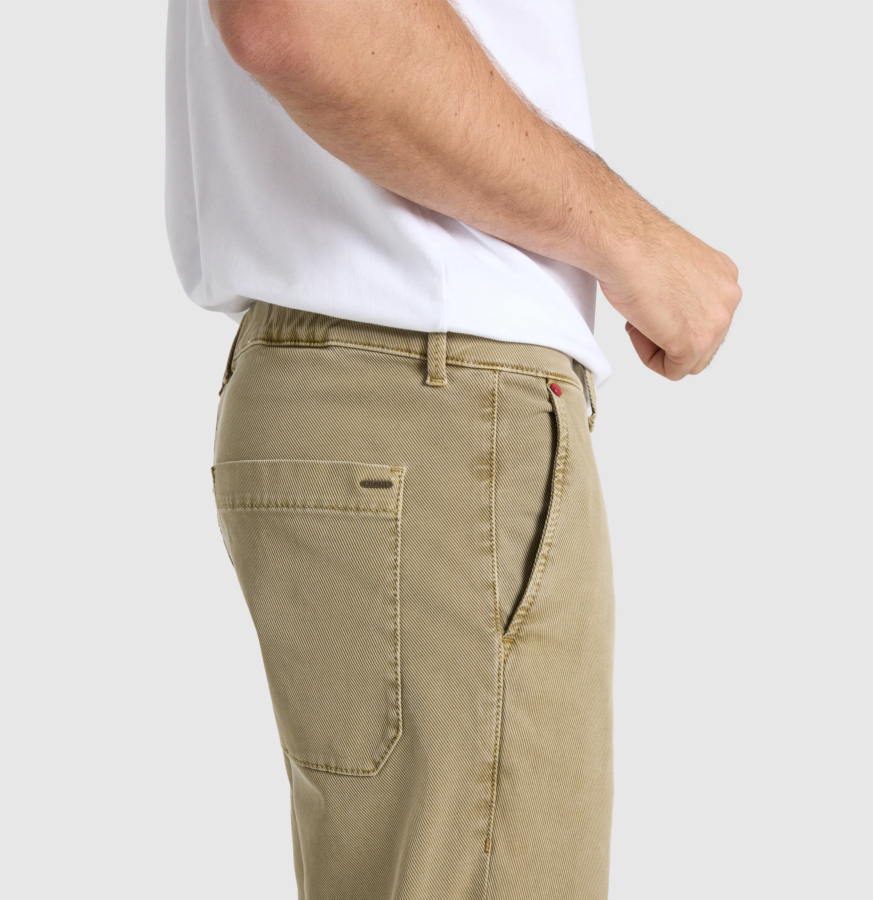 Dean Worker - Image 4