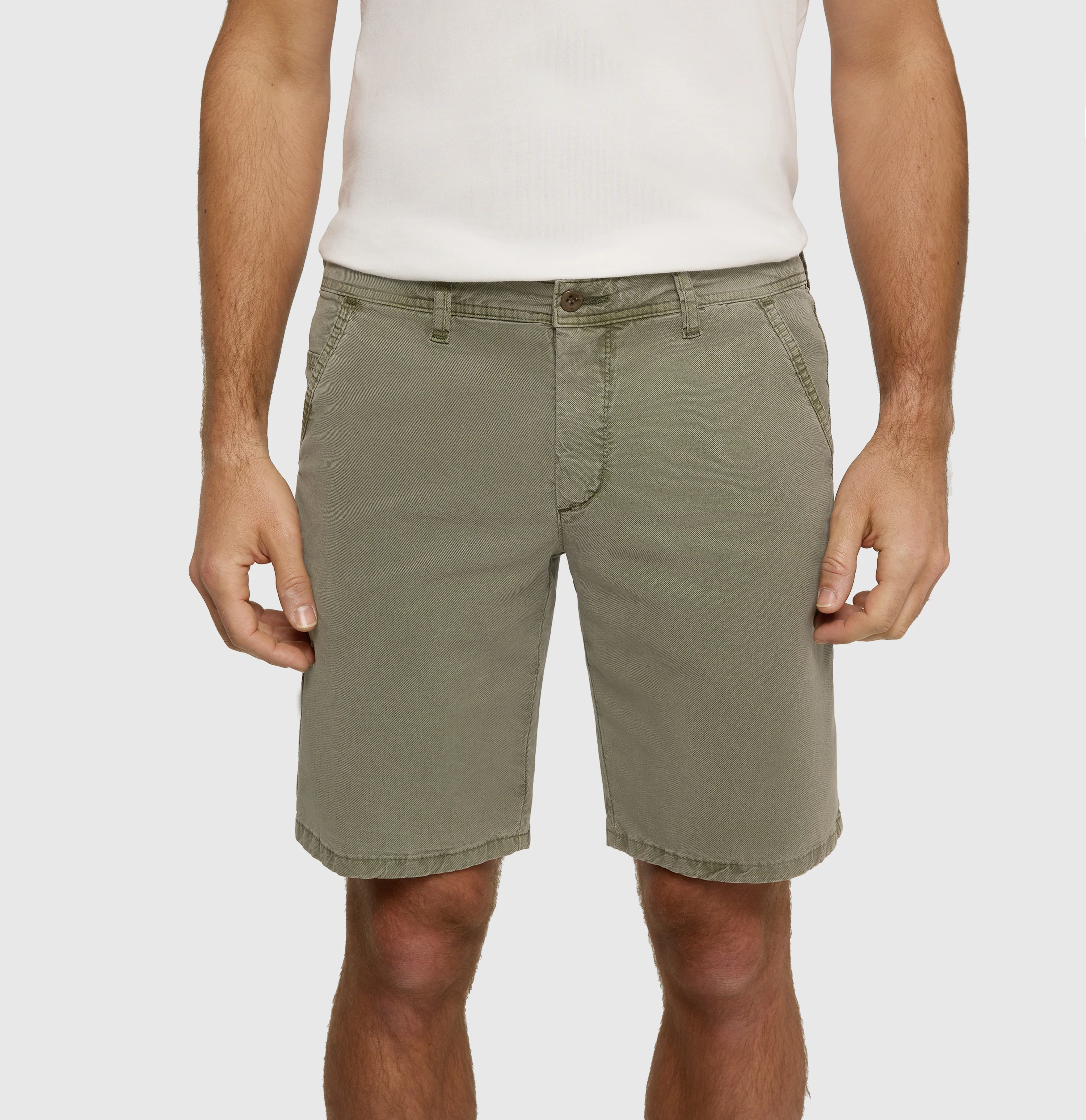Liam Bermuda - Image 6
