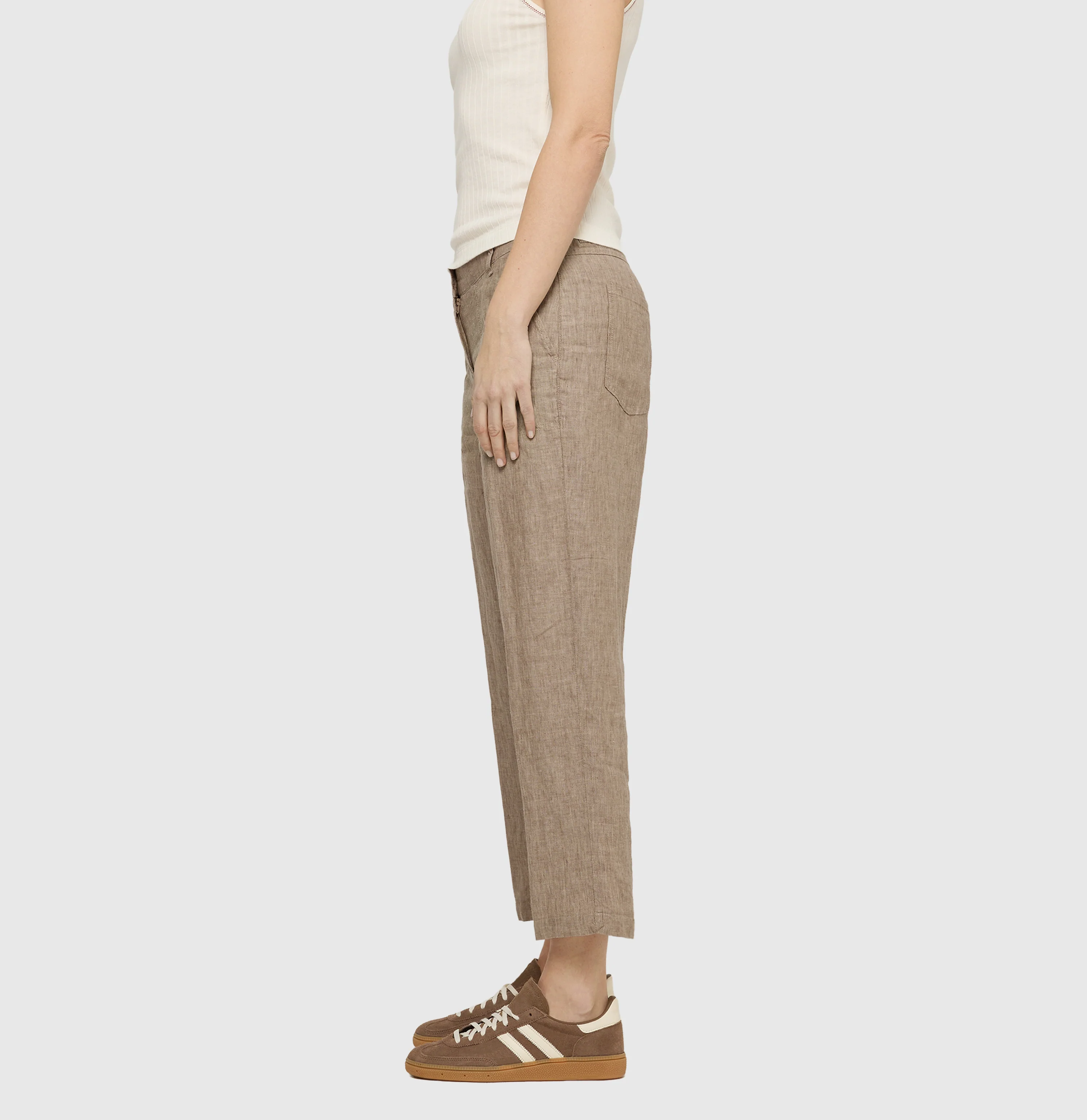 NORA cropped - Image 3