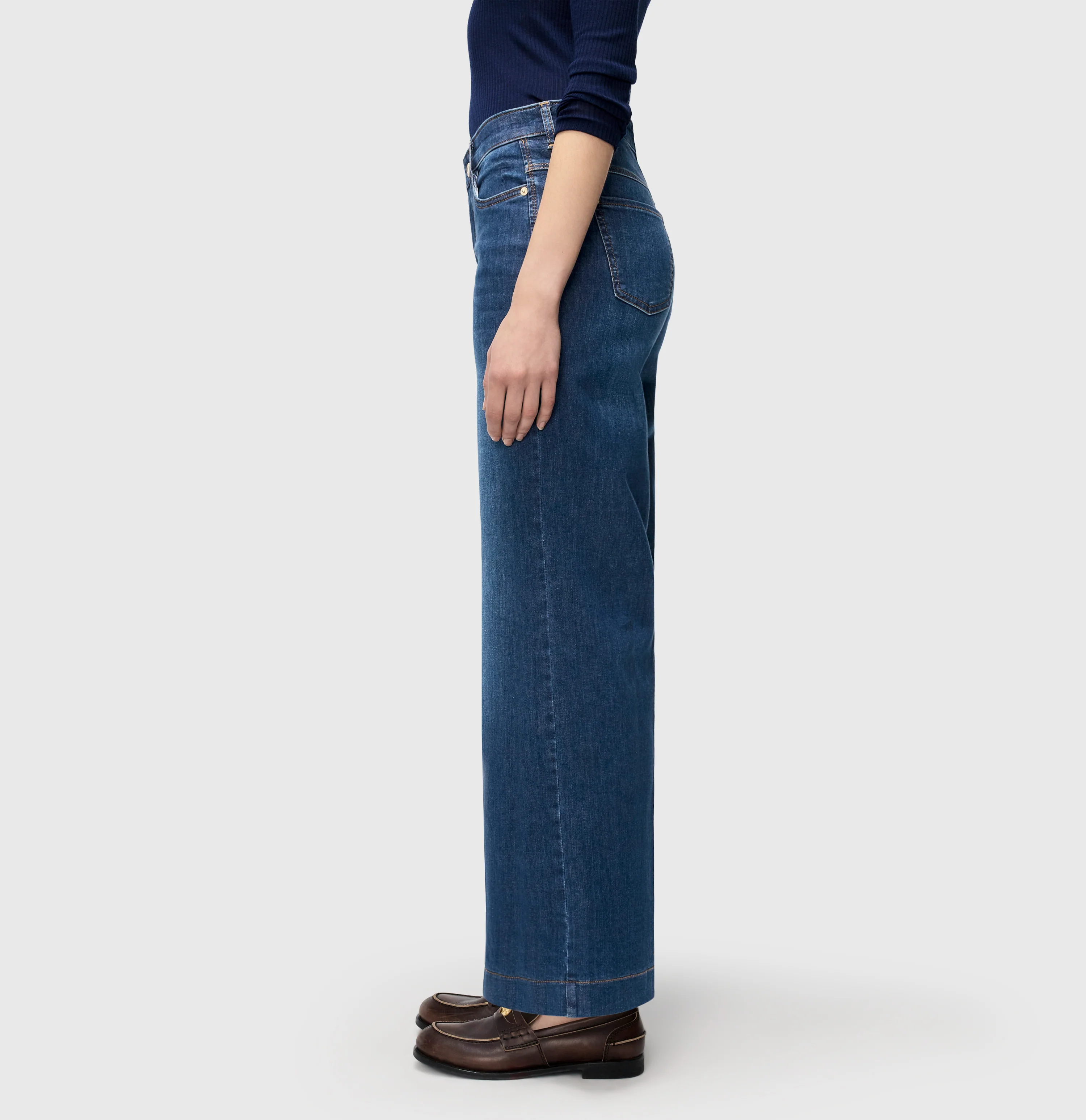 WIDE - Image 4